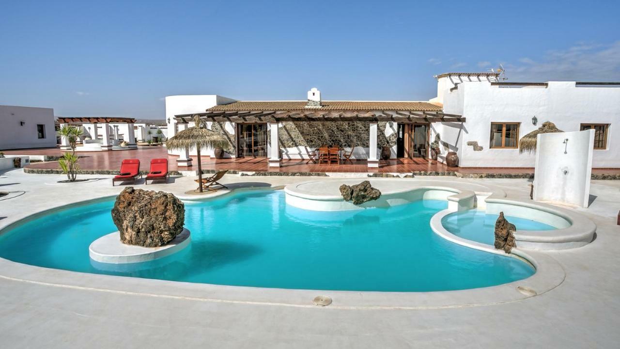 Villa La Senda Del Majorero Antigua  Exterior foto